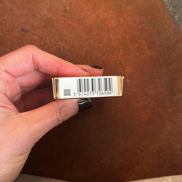 NIB Ysl SATIN CRUSH MONO EYESHADOW in decadent bronze - Picture 5 of 5